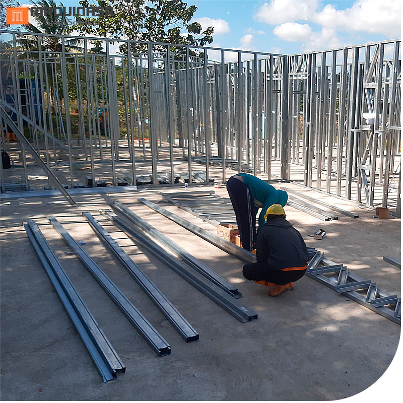 Preparação dos componentes em construção Light Steel Frame